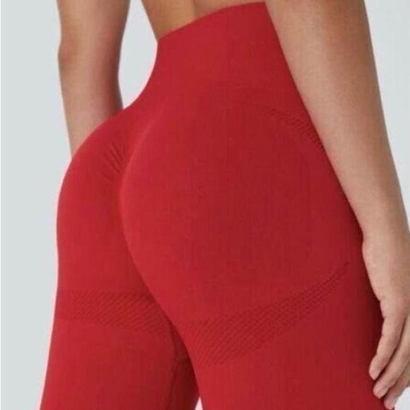 Halara Women's XL 7/8 Seamless High Waisted Butt Lifting Leggings Salsa NWT - Picture 3 of 9